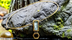 COLGANTE AGUAMARINA RECTANGULAR Y HELIODORO HEXAGONAL PLATA ORO