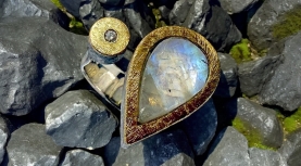 ANILLO PIEDRA LUNA PERILLA BRILLANTE PLATA ORO