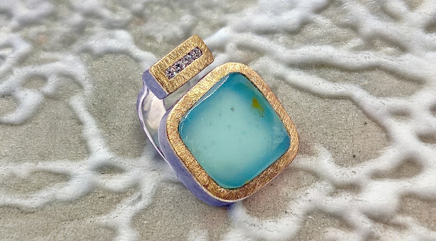 squared peruvian blue opal ring with 4 diamonds in a row in silver and gold