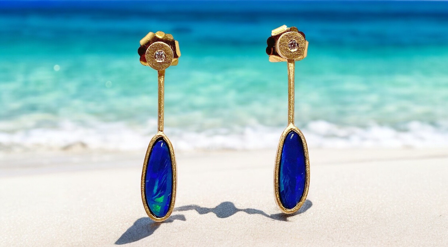 blue opal large earrings with dimond in gold