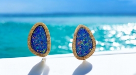 MULTICOLOR DUBLET OPAL EARRINGS IN SILVER AND GOLD